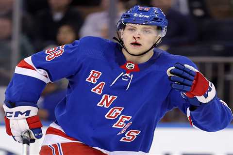 Brandon Scanlin  makes NHL debut in heat of Rangers’ playoff race