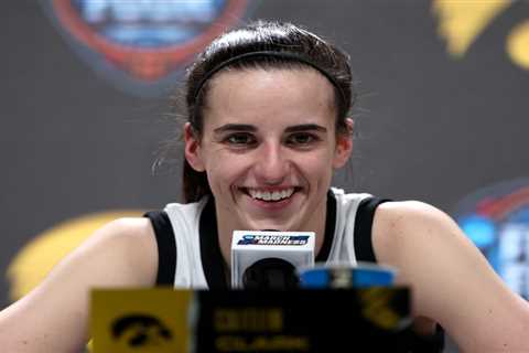 Caitlin Clark must get past South Carolina juggernaut to gain March Madness glory