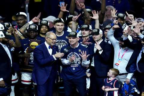 Fans welcome UConn’s repeat champs back to the ‘Basketball Capital of the World’