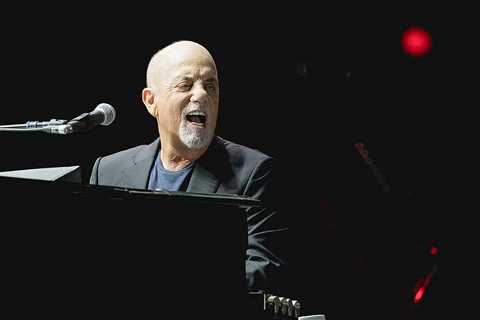 Billy Joel TV Special to Re-Air After Fan Uproar