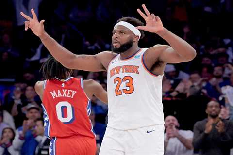 ‘Energized’ Mitchell Robinson gives Knicks big lift in win over 76ers