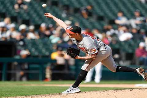 Kyle Bradish removed after tossing seven no-hit innings before bid is spoiled in Orioles’ win