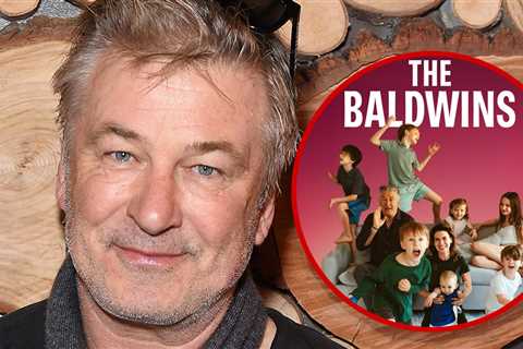 Alec Baldwin Getting Reality Show with Wife & 7 Kids Amid 'Rust' Trial