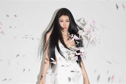 Chinese Singer Tia Ray Announces 2024 Concert Tour