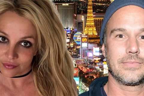 Britney Spears Hung Out with Ex-Fiancé Jason Trawick on Recent Vegas Trip