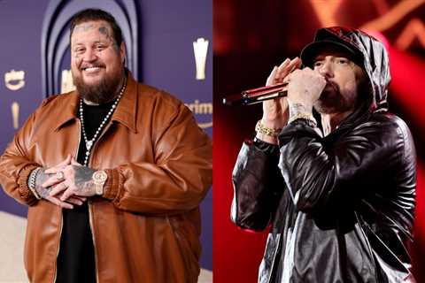 Watch the Moment Eminem & Jelly Roll Met Prior to Their Surprise Performance in Detroit