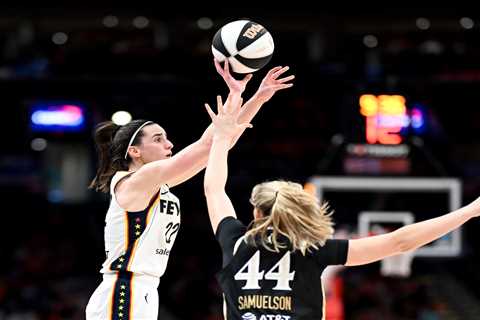 Caitlin Clark goes on 3-point explosion to set new career high in Fever win