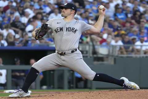 Carlos Rodon tosses gem as Yankees use small-ball to beat Royals