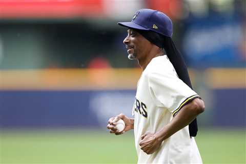 Snoop Dogg Throws First Pitch & Offers Hilarious Commentary at Brewers vs. Reds Game: Watch