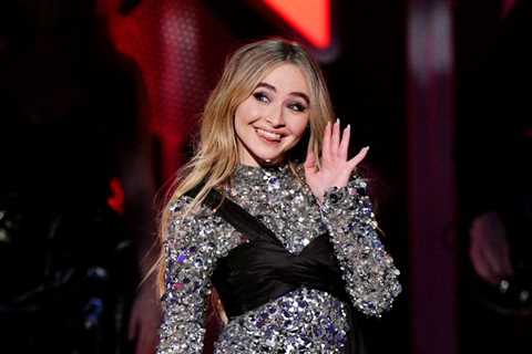 Sabrina Carpenter’s Self-Showdown For U.K. No. 1 Single Spot