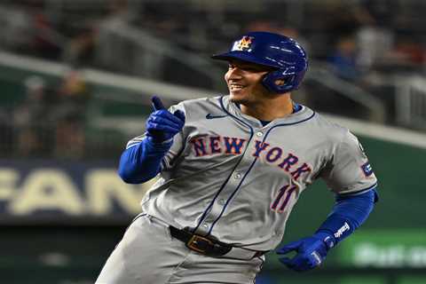 Jose Iglesias delivers again as Mets beat Nationals in extras for second straight game