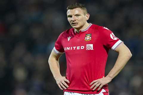 Wrexham striker Paul Mullin to undergo ‘minor spinal surgery’