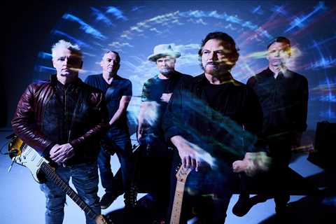 Pearl Jam Earns Consecutive Mainstream Rock Airplay No. 1s for the First Time