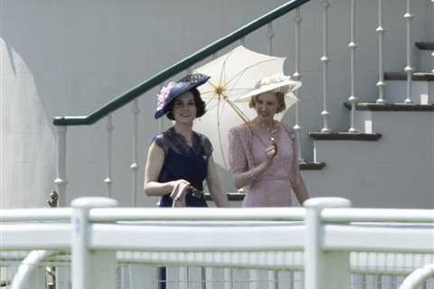 Downton Abbey Cast Enjoys a Day at the Races While Filming Third Movie