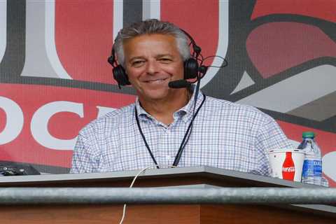 Thom Brennaman hired by The CW to call college football four years after anti-gay slur got him fired