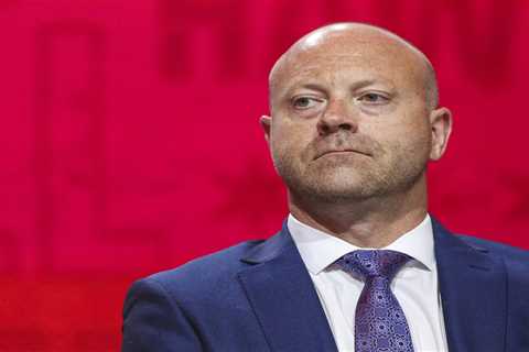 Oilers hire Stan Bowman as GM three years after resignation over Blackhawks sexual assault scandal