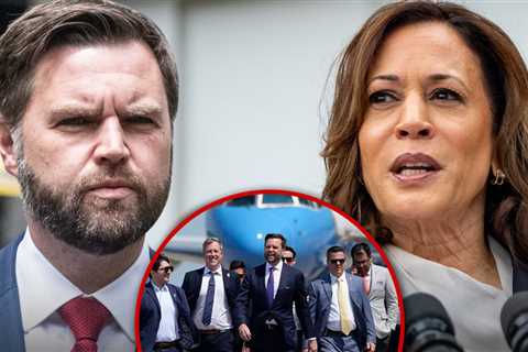 J.D. Vance Badmouths Kamala Harris on Tarmac, Feet From Air Force 2