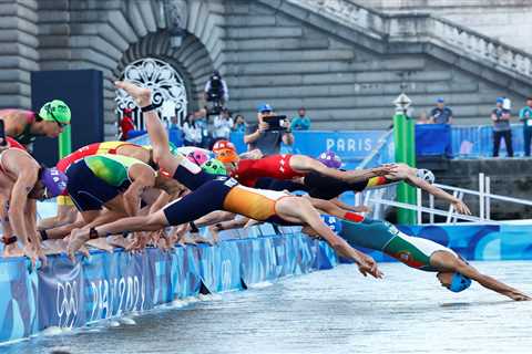 Olympic swimmers drinking Coca-Cola to fight off bacteria after competing in polluted Seine River