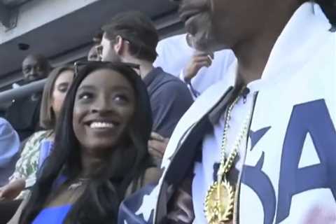 Simone Biles shares surprising Olympics revelation with Snoop Dogg: ‘My first time’