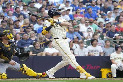 Christian Yelich to undergo season-ending surgery in major Brewers crusher