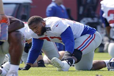 Giants’ Evan Neal has one path to playing time: ‘We have enough guards’