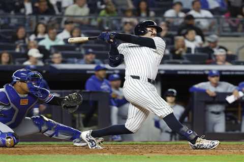 Austin Wells’ two-way play pushing Yankees catcher in Rookie of the Year race