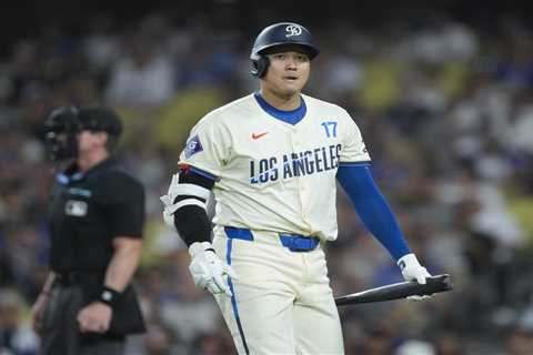 Dodgers manager Dave Roberts opens door for Shohei Ohtani to pitch in playoffs