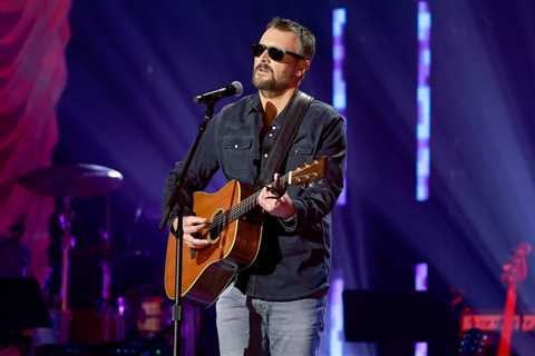 Watch Eric Church Pay Tribute to Alan Jackson During ACM Honors