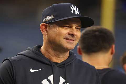 Yankees need to have Aaron Boone’s back in pressure-packed playoffs