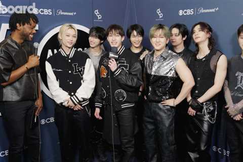 Stray Kids On Collaborating With *NSYNC For Their Boy Band Tribute Performance | AMAs 50th..