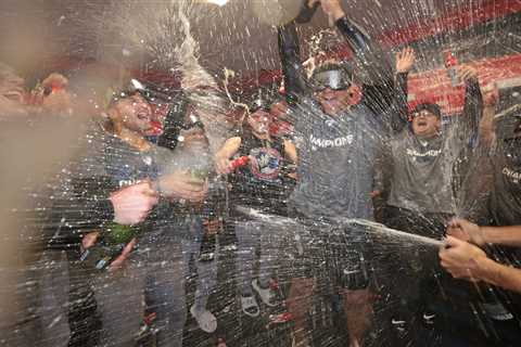 See the Yankees’ wild champagne-soaked celebration after reaching World Series