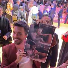 'Wicked' Jonathan Bailey Signs Pic From 'Fellow Travelers' Toe-Sucking Scene