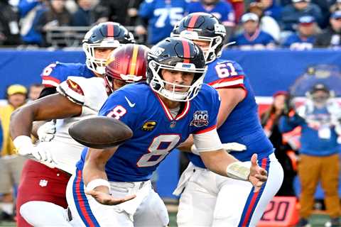 Daniel Jones could be down to his last chance in sad Giants blame game