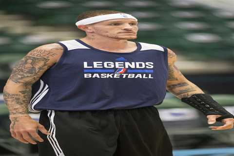 Troubled ex-NBA guard Delonte West arrested again following trespassing claims