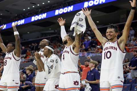 Auburn vs. Houston prediction: College basketball picks, odds