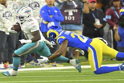 Dolphins’ Tyreek Hill blames shocking encounter with cops for nagging injury