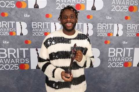 Singer-Songwriter Myles Smith Wins the BRITs 2025 Rising Star Award