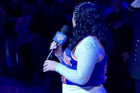 Heckling fan can’t stop Knicks anthem singer — much to Karl-Anthony Towns’ delight