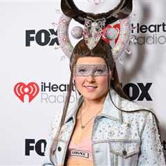 JoJo Siwa Pokes Fun at Her Past Viral Moments, Including That ‘Gay Pop’ Statement