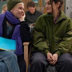 FX Dramedy Show Stars Michelle Williams and Jenny Slate
