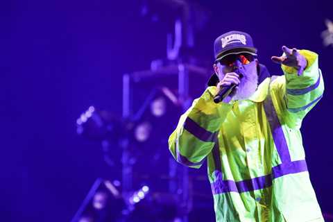 Fred Durst Joins Ecca Vandal Onstage During ‘Loserville’ Tour