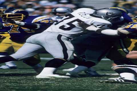 John Vella, Raiders Super Bowl champion, dead at 74