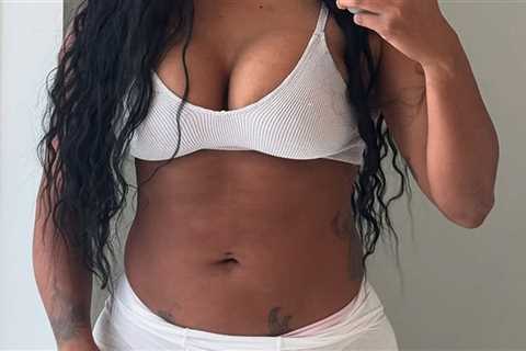 Guess Which 'Love & Hip Hop' Star Posted Up In Her Skivvies!