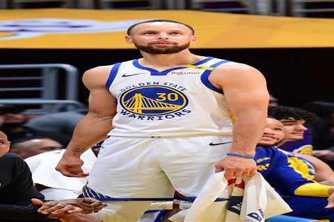 Stephen Curry has heated moment with Rockets coach Ime Udoka during miserable performance