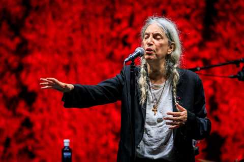 Patti Smith Announces New Memoir, ‘Bread of Angels’