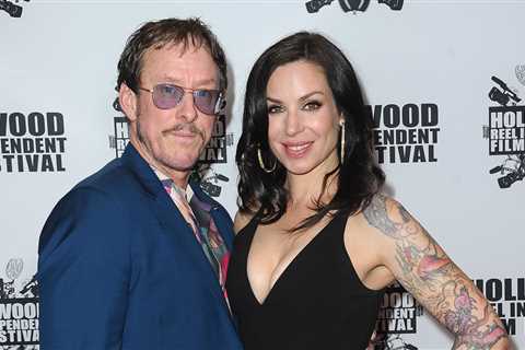 Weezer Bassist’s Wife Jillian Lauren Shot in Police Altercation, Charged With Attempted Murder