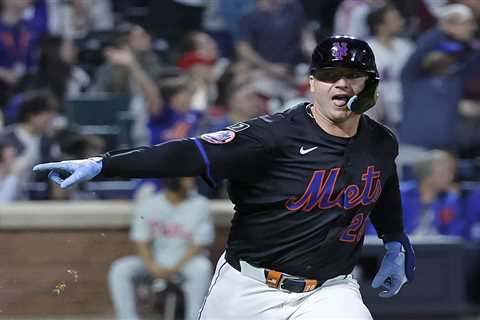 Pete Alonso coming up big for Mets in more ways than one