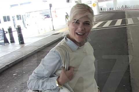 Selma Blair Gives Update on Her Multiple Sclerosis Battle