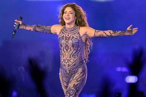 Shakira Posts Record-Breaking March On Tour