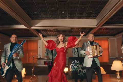 Los Ángeles Azules & Thalia’s ‘Yo Me Lo Busqué’ Soars to No. 1 on Regional Mexican Airplay Chart